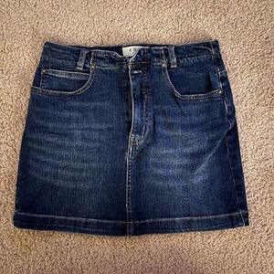 Free people, Denim Skirt, never worn, without tags, size 29